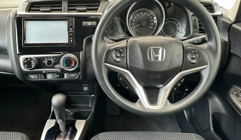 
								2019 Honda Jazz GF MY19 VTi Silver full									