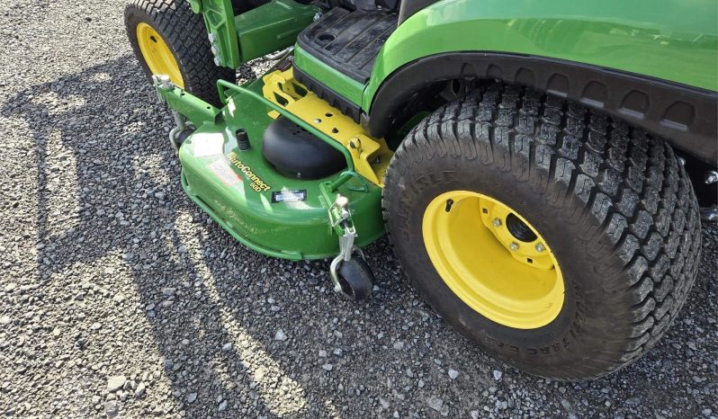 
								2020 JOHN DEERE 1025R Full Package full									