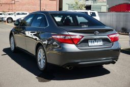 
										2017 Toyota Camry ASV50R Atara SL Grey full									