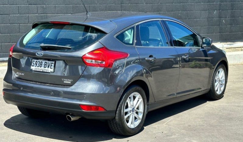 
								2018 Ford Focus LZ Trend Grey full									