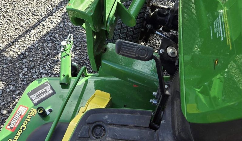 
								2020 JOHN DEERE 1025R Full Package full									