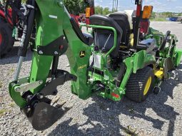 
										2020 JOHN DEERE 1025R Full Package full									