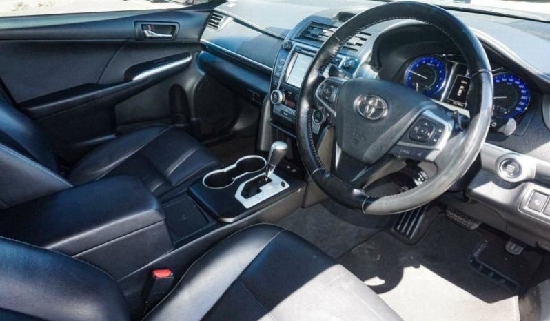 
								2017 Toyota Camry ASV50R Atara SL Grey full									