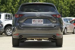 
										2017 Mazda CX-5 GT SKYACTIV-Drive i-ACTIV AWD full									