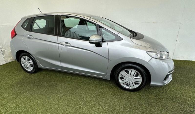 
								2019 Honda Jazz GF MY19 VTi Silver full									